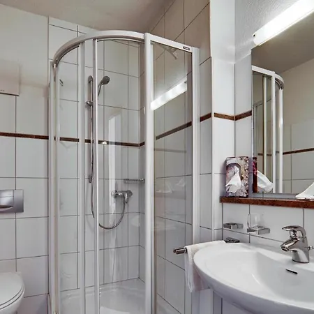 Martino - Zum Hirsch 3*