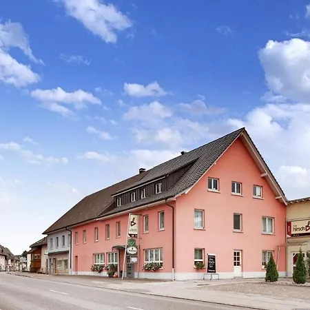 Martino - Zum Hirsch Szálloda 3*