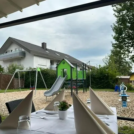 Martino - Zum Hirsch 3*