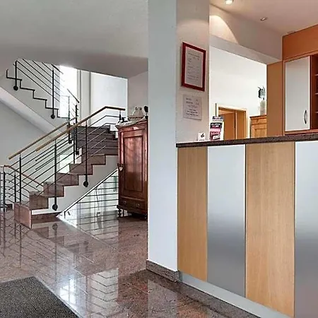 Martino - Zum Hirsch Hotel