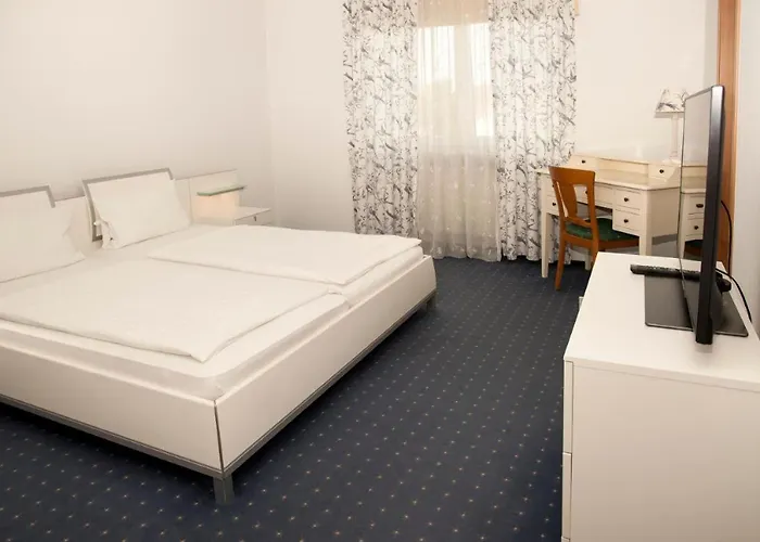 Martino - Zum Hirsch Hotel