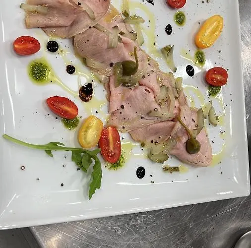 Martino - Zum Hirsch 3*